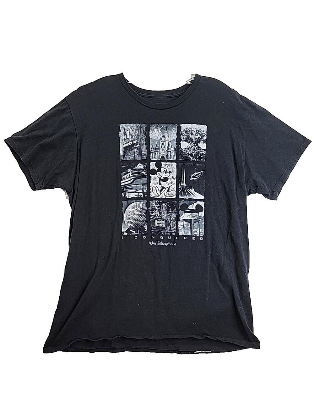 VTG Hanes Disney World Conquered Graphic Distressed Tee T-shirt Size XLarge